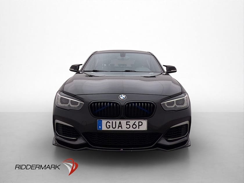 Bild 2 av BMW M140i xDrive 340hk H/K Maxton Helskinn Navi Rattvärme
