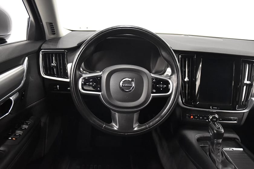 Bild 2 av Volvo V90 D4 Aut Drag Rattv P-värm AdaptivF Keyless Bluetooth 190hk