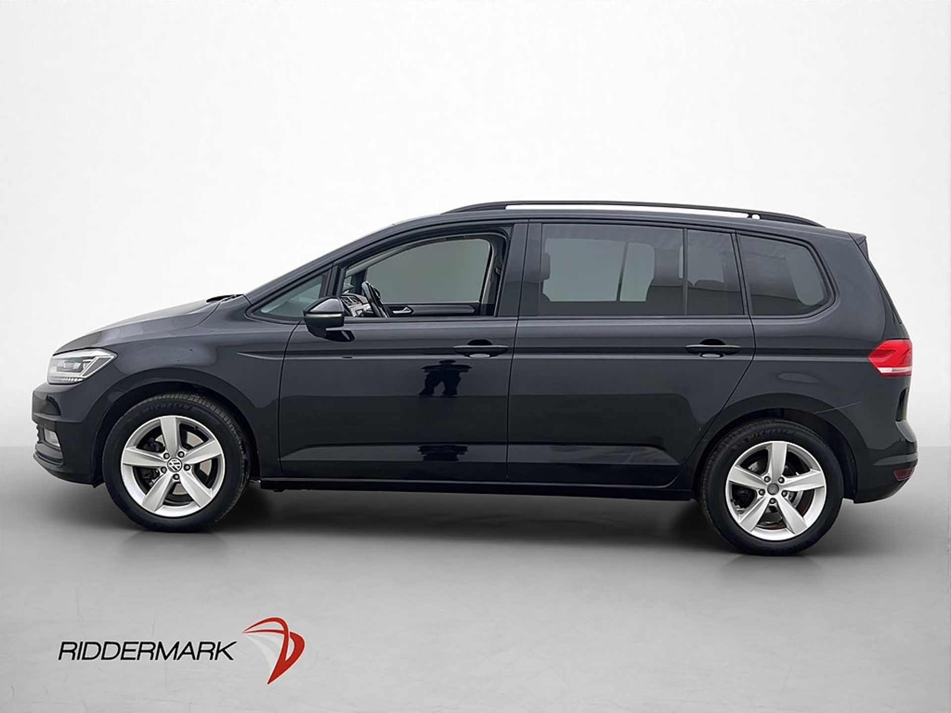 Volkswagen Touran 2017, bild 4/10