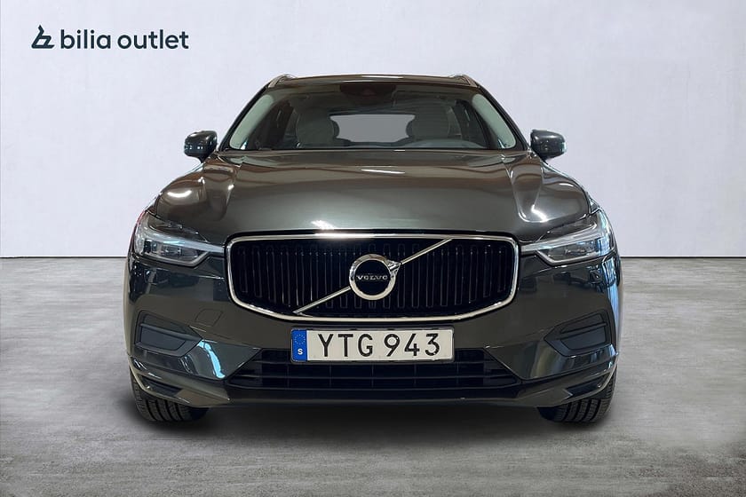 Bild 3 av Volvo XC60 D4 Momentum SE /Skinn / Drag / Värmare / CarPlay