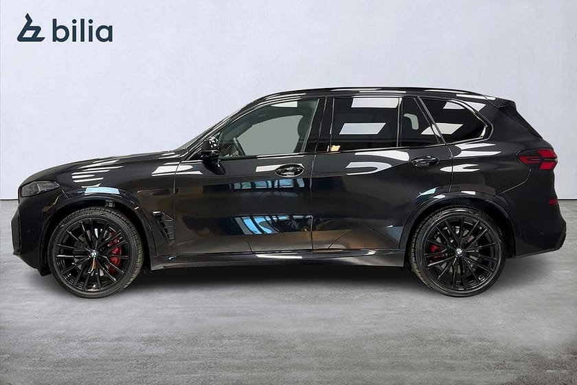 Bild 4 av BMW X5 M60i xDrive xDrive/PRO/HuD/360°/Pano/Soft-close/massage/Drag