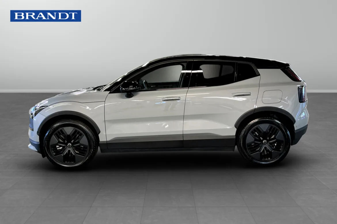 Volvo EX30 Cross Country Twin Motor Performance