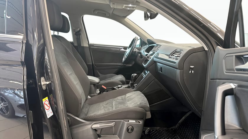 Bild 3 av Volkswagen Tiguan Allspace 5-sätes