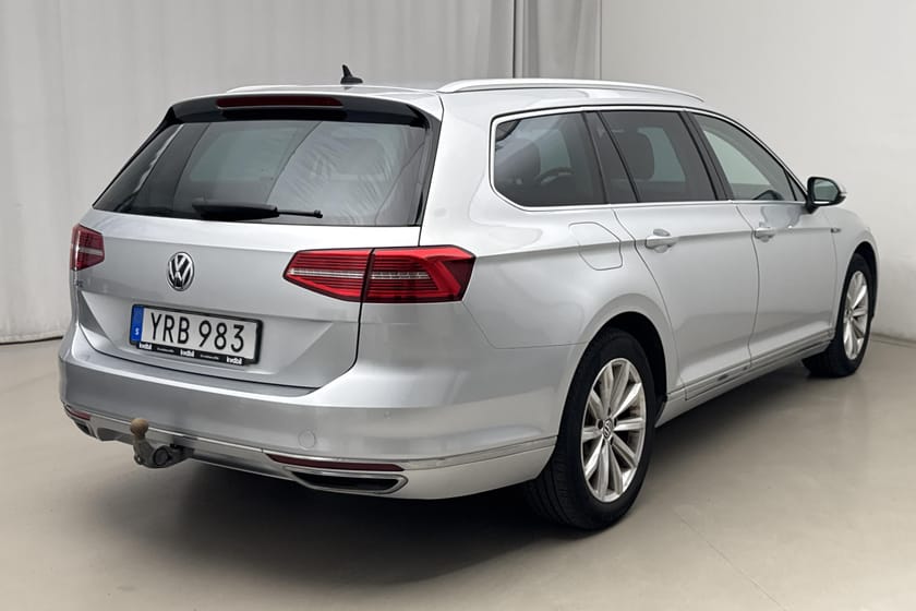 Bild 3 av Volkswagen Passat Variant GTE Plug-in-Hybrid SC 218hk Executive Business