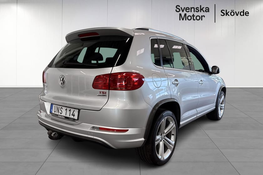 Bild 3 av Volkswagen Tiguan Sport & Style R-Line | 1.4 TSI 160 hk | 4MOTION | Drag | Backkamera