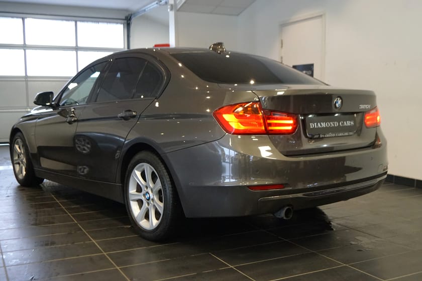 Bild 4 av BMW 320i Sedan