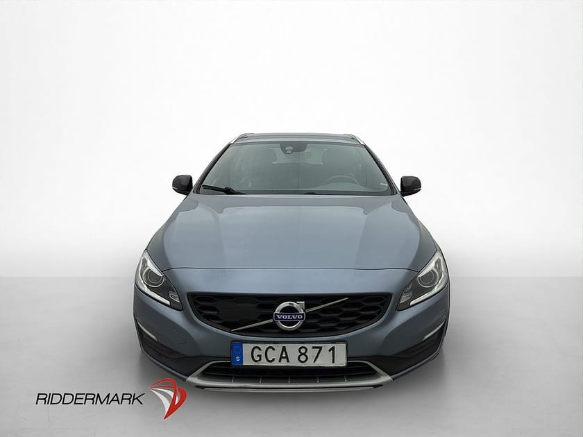 Bild 2 av Volvo V60 Cross Country D3 Momentum VOC Värmare P-Sensorer
