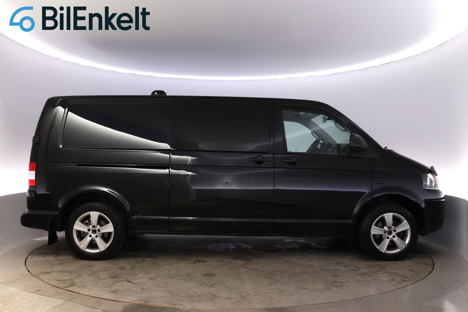 Volkswagen Transporter 2012, bild 2/10