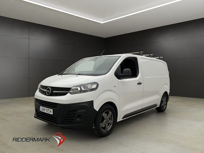 Bild 1 av Opel Vivaro Skåpbil 2.0HDI Värm Drag B-Kamera V-Inredd CARPLAY MOMS