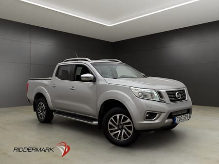 Nissan Navara Dubbelhytt Tekna 4WD Drag 360° Diff Skinn Taklucka Moms