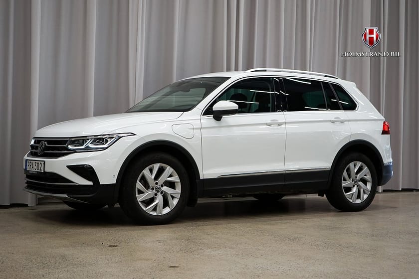 Bild 4 av Volkswagen Tiguan eHybrid 1.4 TSI Elegance Cockpit Drag Rattvärme Kamera