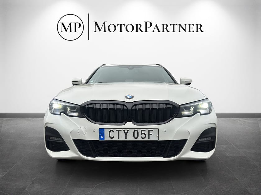 Bild 2 av BMW 330e xDrive Touring Plug-in hybrid M Sport Navi Kamera Drag