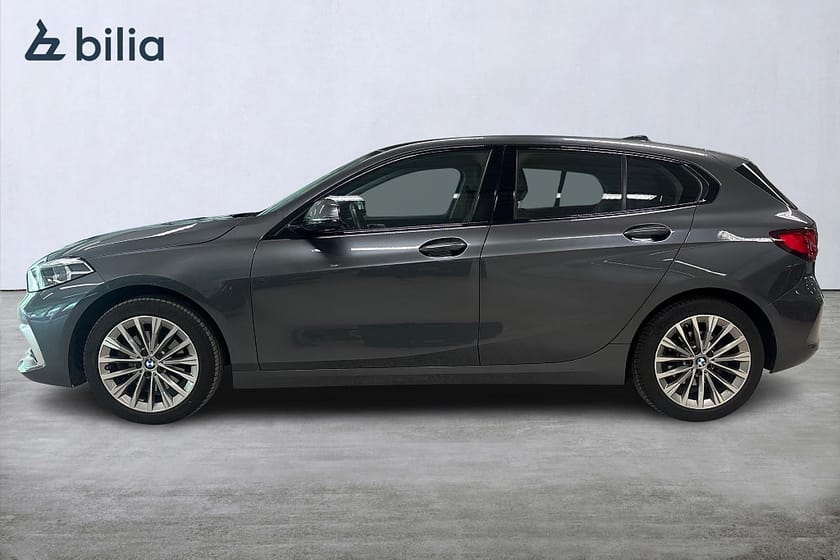 Bild 3 av BMW 118i Aut Luxury line | Backkamera | Laddplatta | Farthållare