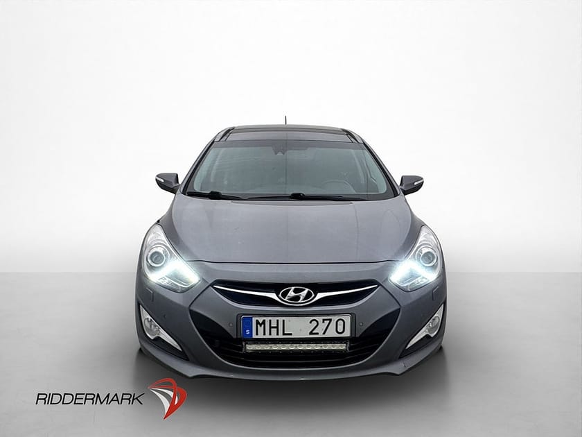 Bild 2 av Hyundai i40cw cw 136hk Business Pano Infinity Navi Skinn Drag