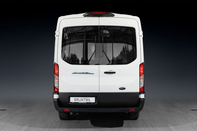 Bilde 4 av Ford E-Transit 350 Pro Power Onboard | 10M³ VAREROM | Kledning