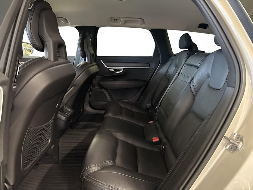 Bild 4 av Volvo V90 Cross Country D4 AWD Geartronic Inscription Pro Euro 6