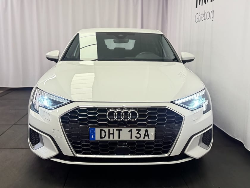 Bild 3 av Audi A3 Sportback 35 TFSI Proline Adv Drag/Dödvink/Evo Pakt/