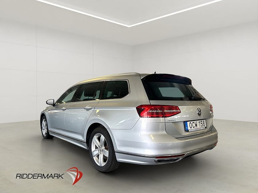 Bild 4 av Volkswagen Passat Sportscombi 2.0 TDI 4M R Line CarPlay Kamera Värmare