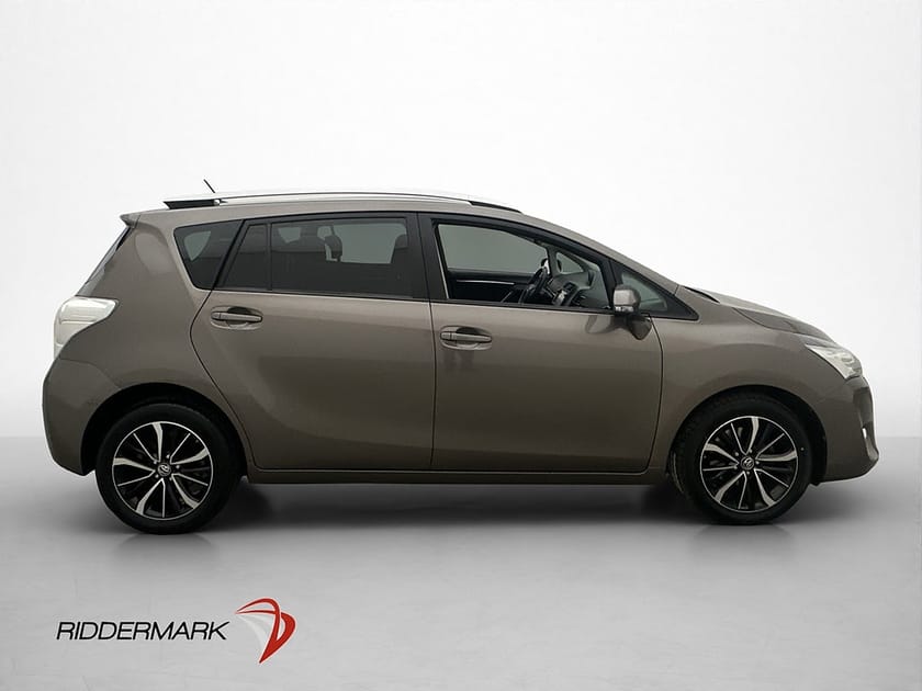 Bild 4 av Toyota Verso 1.8 147hk Intense Edt 7-Sits Kamera Halvskinn