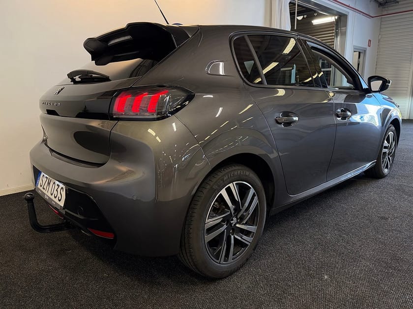 Bild 3 av Peugeot 208 1.2 PT 100hk Allure | Dragkrok/ Vhjul/ Kamera/ 1 Ägare