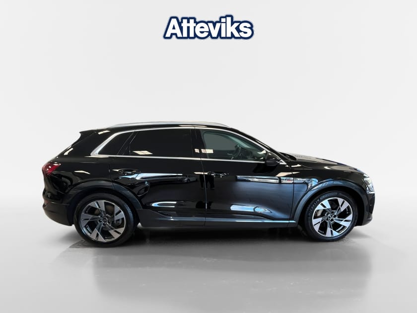 Bild 2 av Audi e-tron 55 quattro 408hk Proline *Elstolar  fram/Drag/Kame