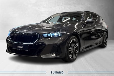 BMW i5 xDrive40 Touring /Fully Charged/Soltak/El.krok/Bowers&Wilkins