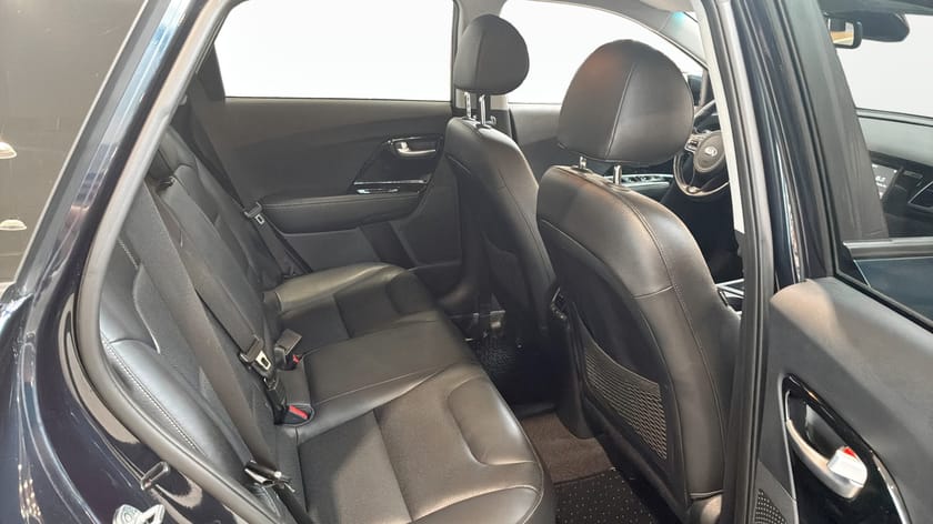 Bild 5 av Kia Niro Hybrid Advance Plus | Dragkrok |