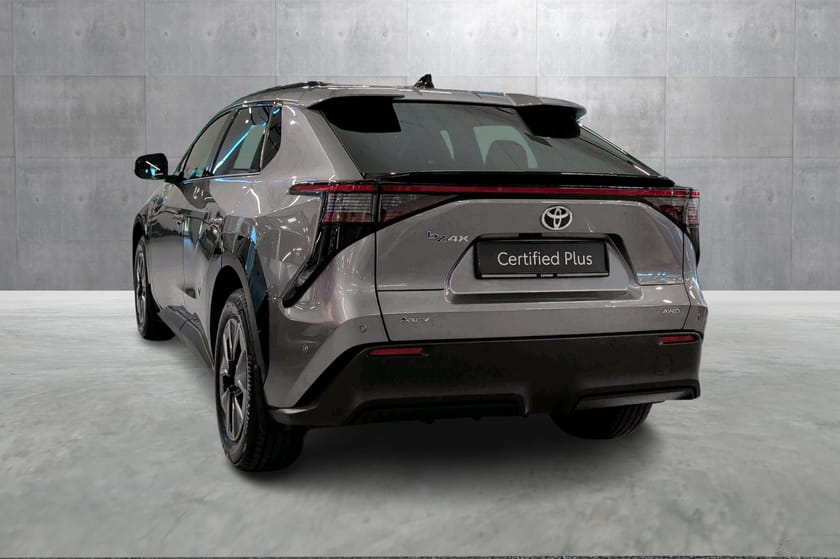 Bilde 3 av Toyota bZ4X AWD-i Executive - 343HK - JBL - LED - Skinn
