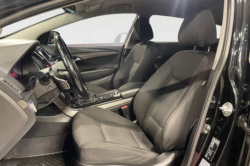 Bild 3 av Hyundai i40cw 1.7 CRDi 141 HK AUT COMFORTPLUS DRAG NAVI CARPLAY