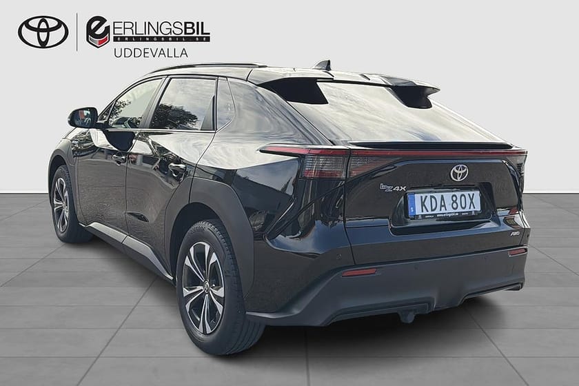 Bild 3 av Toyota bZ4X