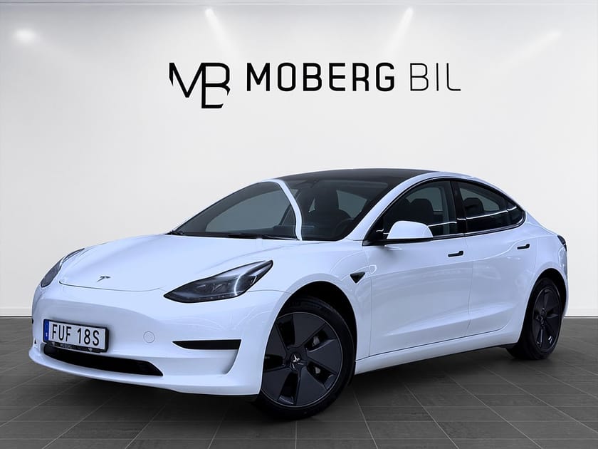 Bild 1 av Tesla Model 3 Standard Range 283hk Pano Läder B-Kamera Drag