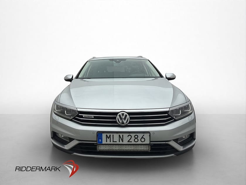 Bild 2 av Volkswagen Passat Alltrack 2.0 TDI 4M Executive Värmare Drag
