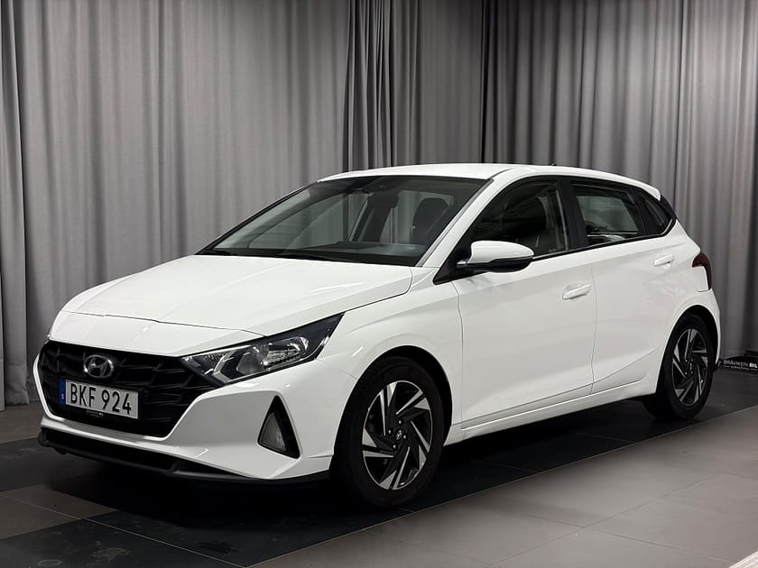 Bild 1 av Hyundai i20 Essential 1.2 MPi, Backkamera, Rattvärme, Vinterhjul