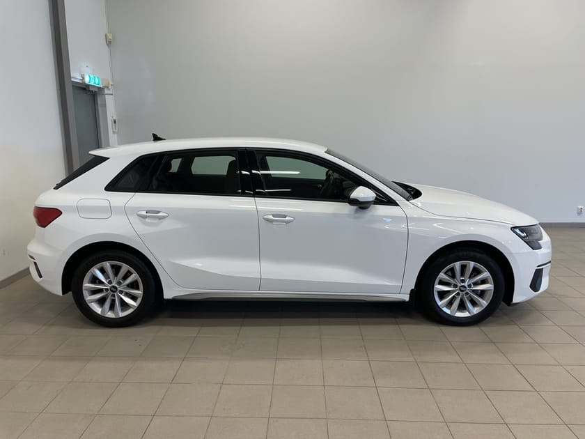 Bild 2 av Audi A3 Sportback 35 TFSI Proline 150 hk S tronic