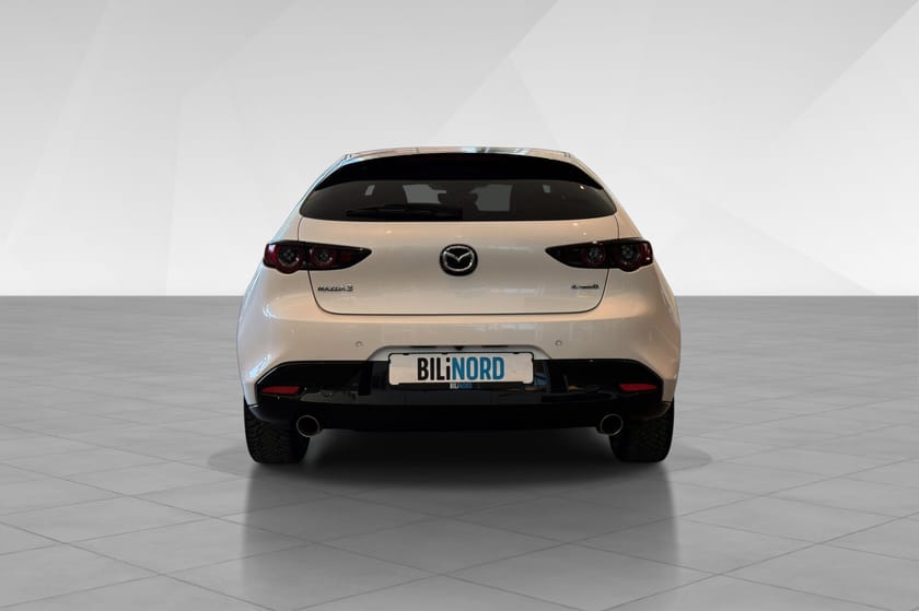 Bilde 5 av Mazda 3 Hatchback 2,0 186hk MHybrid Cosmo 360, Bose, Head Up, Navi+++
