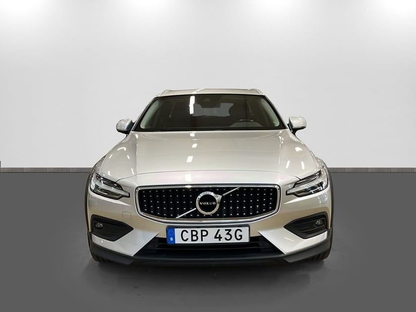 Bild 2 av Volvo V60 Cross Country D4 AWD Geartronic 190hk Advanced SE II
