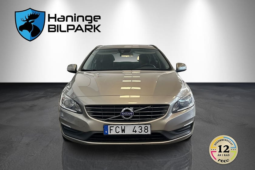 Bild 3 av Volvo V60 D2 Kinetic /DRAG /BT /VÄRMARE /SUPERDEAL fr 3,95%