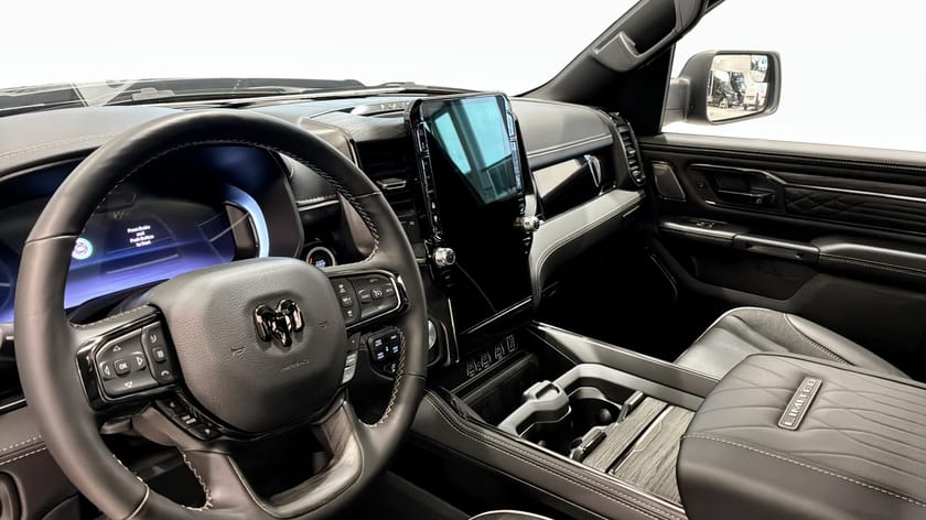 Bild 4 av RAM 1500 RHO