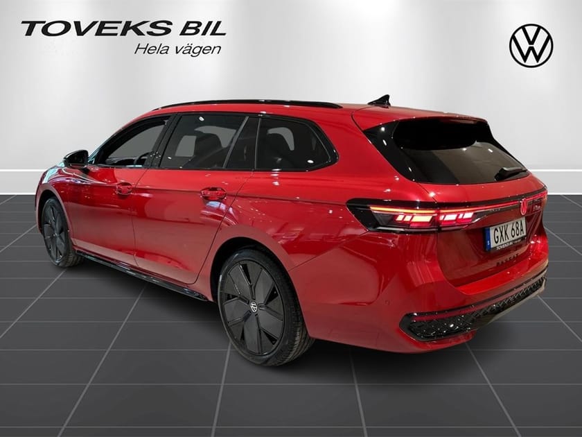Bild 5 av Volkswagen Passat Sportscombi R-Line Black 2.0 TDI SCR 4MOTION I Demo