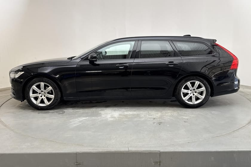 Bild 2 av Volvo V90 D3 AWD (150hk) Kinetic Backkamera Drag