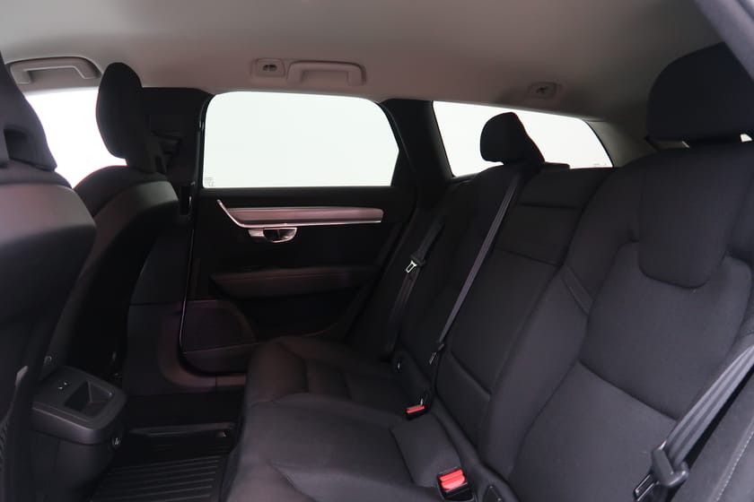 Bild 5 av Volvo V90 D3 AWD Momentum Edition