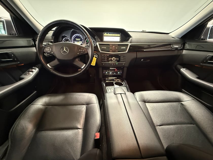 Bilde 5 av Mercedes-Benz E 220 CDI BE Outlet! Cruise/El-sete/Navi/Krok/Skinn/Kamera