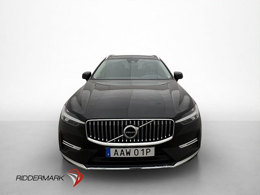Bild 2 av Volvo XC60 Recharge T6 AWD Core Edition Pano 360° Drag MOMS
