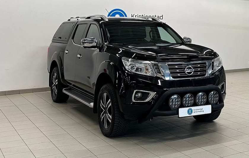 Bild 5 av Nissan Navara Dubbelhytt 2.3 dCi 4WD Frontbåge,Sidesteps,Läderklädsel