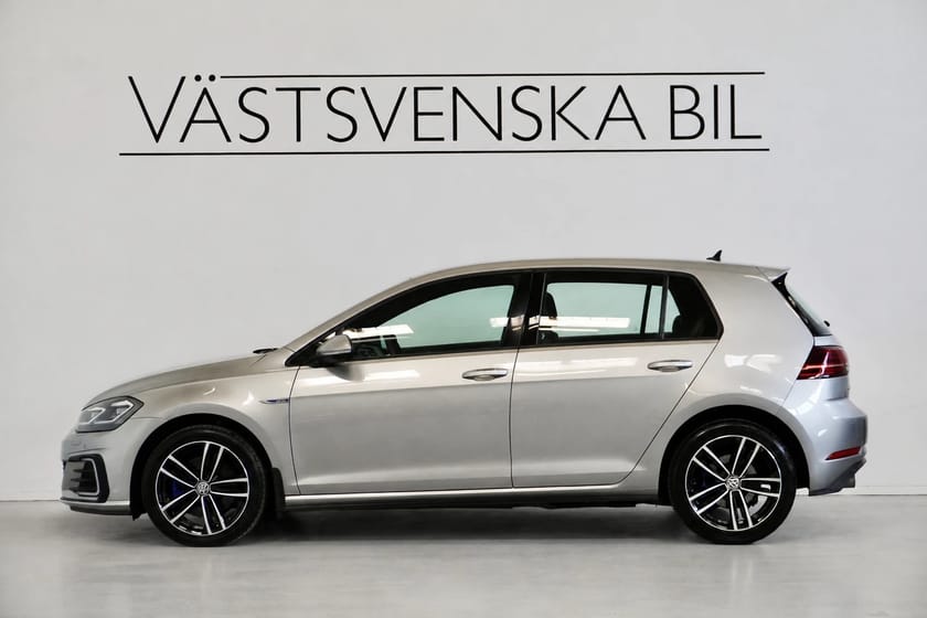 Bild 3 av Volkswagen Golf GTE Cockpit/V-hjul/3,45% Ränta