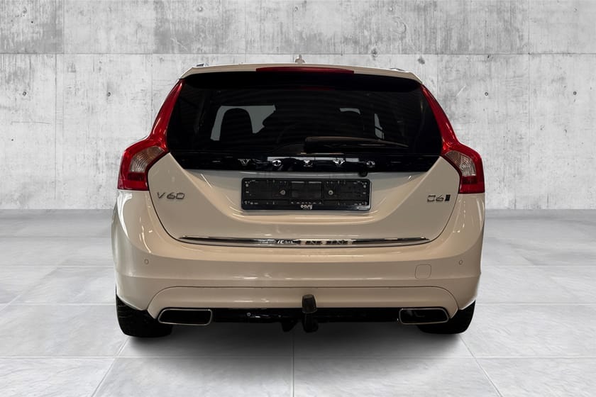 Bilde 4 av Volvo V60 D6 SE Plug in Hybrid /Krok/ACC/Keyless/R.kam/Navi PRO