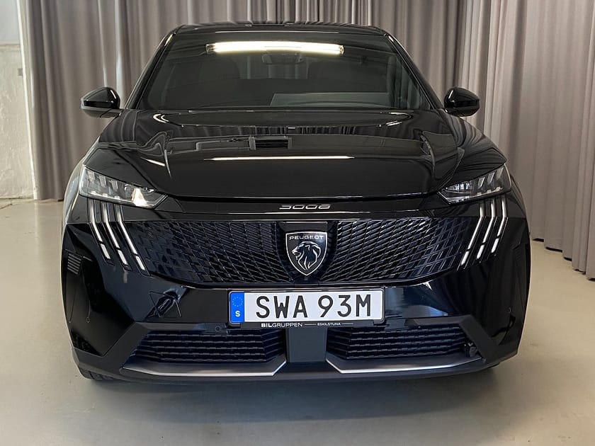 Bild 2 av Peugeot 3008 HYBRID 136 145hk e-DSC GT Motorv Navi