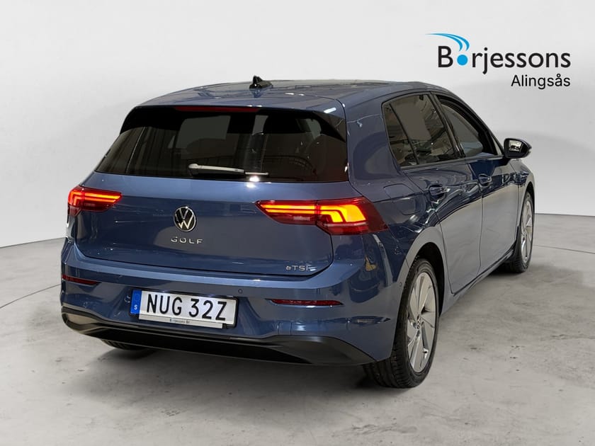 Bild 3 av Volkswagen Golf eTSI 150hk Värmare/Backkamera/ACC