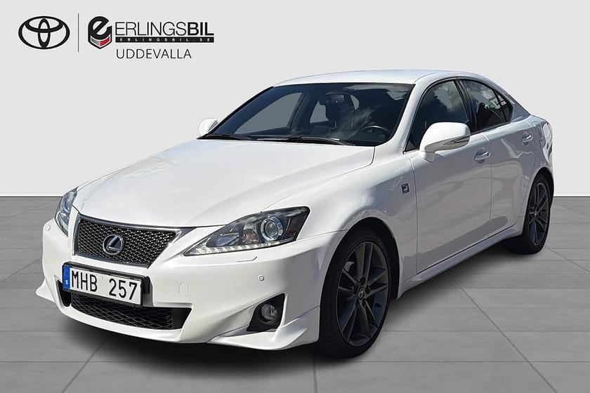 Bild 1 av Lexus IS 220d F-SPORT / 1-ÄGARE / FULLSERVAD / V-HJUL