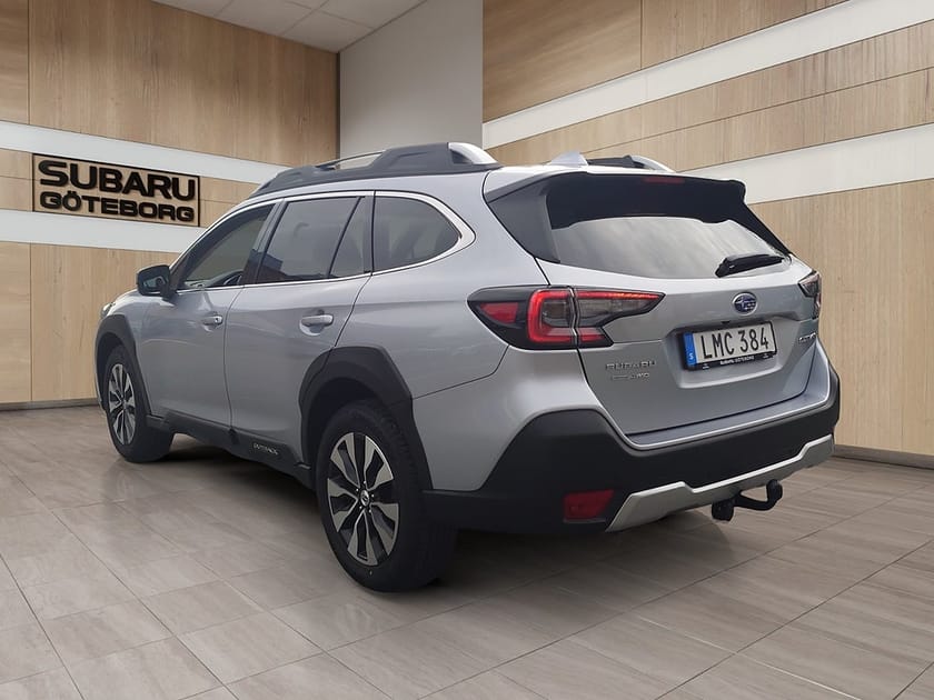 Bild 2 av Subaru Outback 2.5i Aut Touring *Dragkrok,  Årsskatt 965kr*